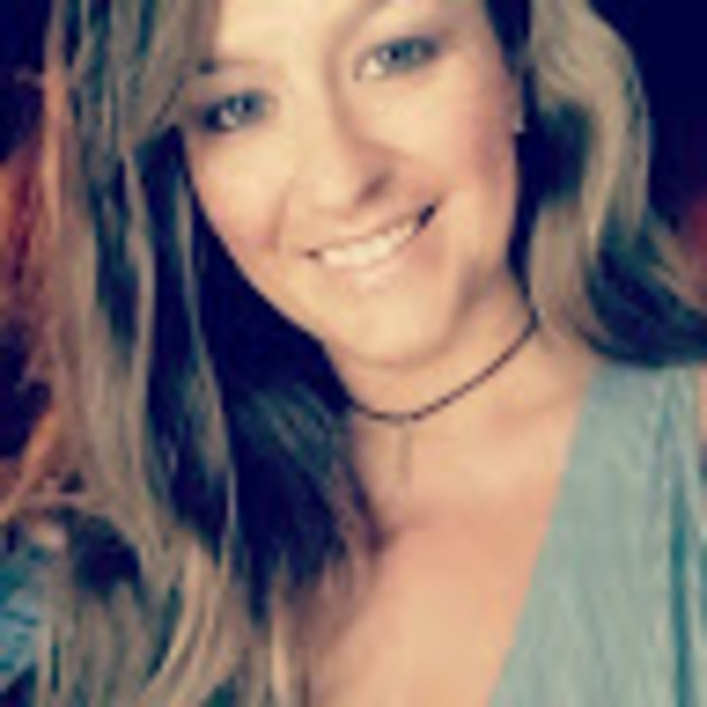 Meet your Posher, Deanna